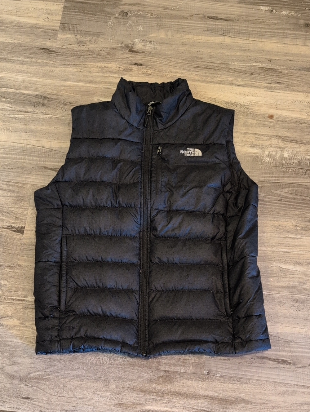 The North Face Men's Black Quilted Puffer Vest